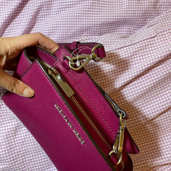 Michael Kors Shoulder Bag - Picture 3 of 3